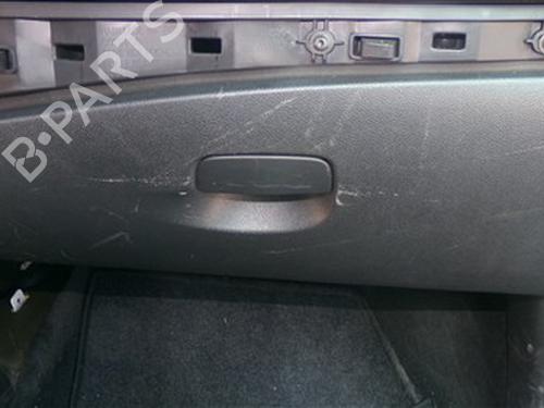 Hanskerom RENAULT MEGANE III Hatchback (BZ0/1_, B3_) 1.5 dCi (106 hp) 30656957