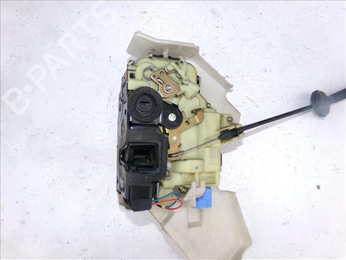 Used Rear left lock VW POLO (9N_, 9A_) 1.4 16V (75 hp) 25913092