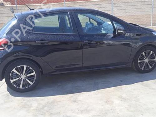 Lève-vitre arrière gauche PEUGEOT 208 I (CA_, CC_) 1.2 VTI 82 | BP24557783C24 