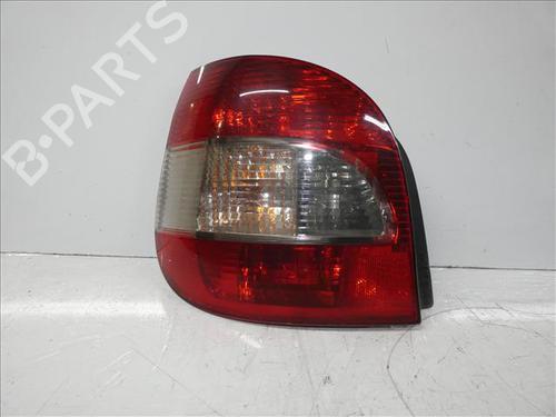 Farolim esquerdo RENAULT SCÉNIC I MPV (JA0/1_, FA0_) 1.9 dTi (JA1U) (80 hp) 24557473