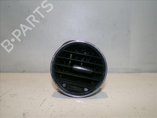 Used Air vent PEUGEOT 308 I (4A_, 4C_) 1.6 HDi (109 hp) 26049194