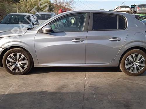 Interior roof light PEUGEOT 208 II (UB_, UP_, UW_, UJ_) 1.2 PureTech 75 | BP24561870I8