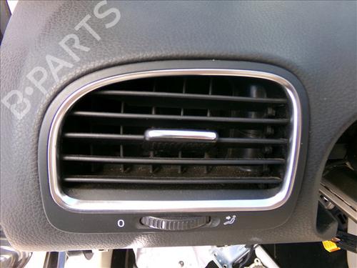 Used Air vent VW GOLF PLUS V (5M1, 521) 1.4 TSI (122 hp) 26049261