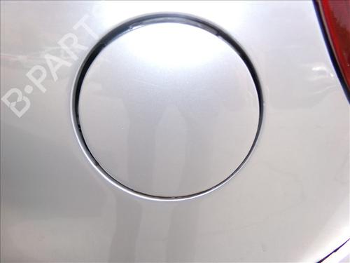 Used Fuel flap TOYOTA YARIS (_P1_) 1.4 D-4D (NLP10_, NLP10R) (75 hp) 28451520