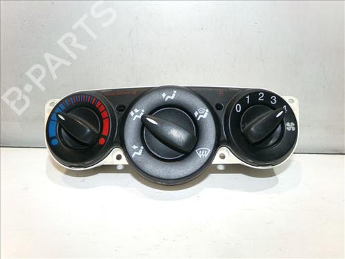 AC Styreenhet / Manøvreringsenhet FORD FOCUS I (DAW, DBW) 1.6 16V (100 hp) 30660365