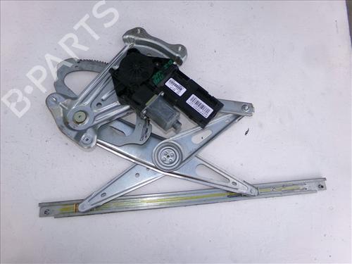 Rudehejsemekanisme ventre foran RENAULT MEGANE III Hatchback (BZ0/1_, B3_) 1.2 TCe (BZ2B, BZ11) (116 hp) 29052321