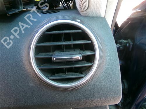 Used Air vent AUDI A3 (8P1) 2.0 TDI (140 hp) 28974530
