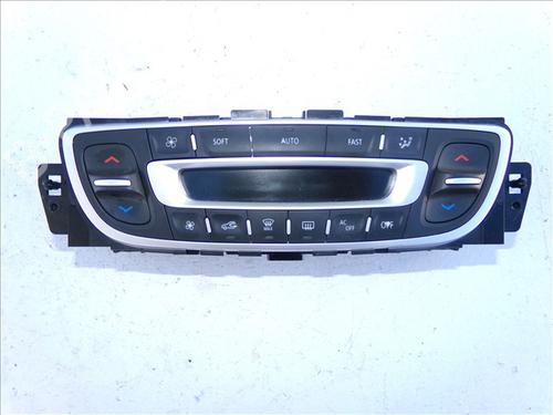 Commande Chauffage RENAULT MEGANE III Hatchback (BZ0/1_, B3_) 1.5 dCi (106 hp) 30656959