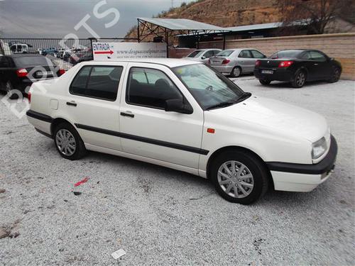 Left tailgate light VW GOLF III (1H1) 1.6 | BP24566291C79