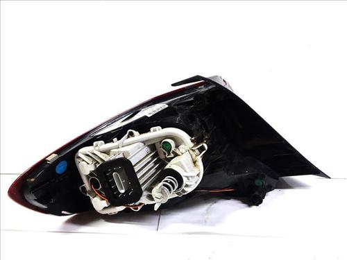 Højre baglygte FIAT TIPO Hatchback (356_, 357_) 1.0 (357HXN1A) (101 hp) 24557861