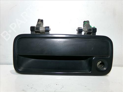 Used Front left exterior door handle LAND ROVER FREELANDER I (L314) 2.0 Td4 4x4 (112 hp) 24566933