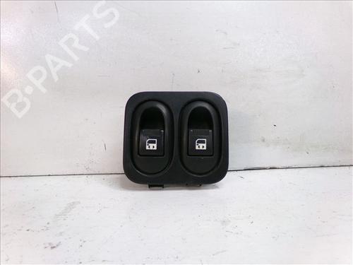 Used Left front window switch PEUGEOT 1007 (KM_) 1.4 (75 hp) 24561413