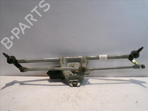Used Front wiper motor RENAULT KANGOO (KC0/1_) 1.5 dCi (KC08, KC09) (82 hp) 26204212