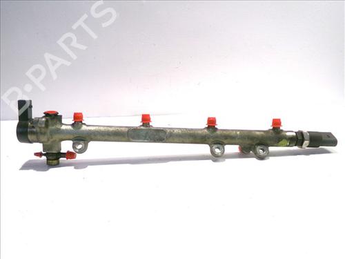 Used Injection rail MERCEDES-BENZ C-CLASS Coupe (CL203) C 220 CDI (203.706) (143 hp) 24569073