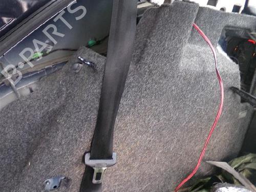 Used Rear right seatbelt VW BORA I (1J2) 1.9 TDI (101 hp) 25753252