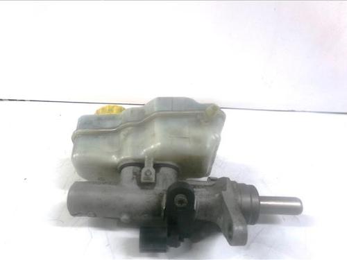 Used Brake master cylinder VW POLO V (6R1, 6C1) 1.2 TDI (75 hp) 24564098