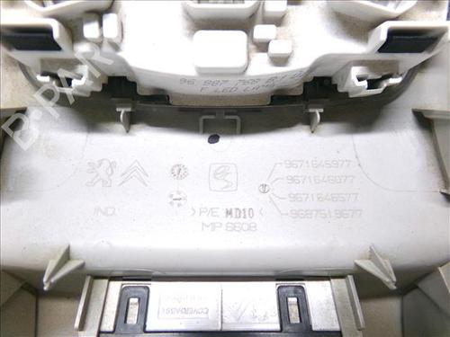 Interior roof light CITROËN C4 II (NC_) 1.6 HDi 110 | BP24557522I8