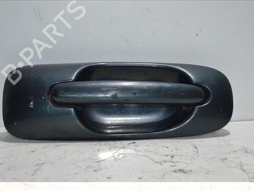 Used Rear left exterior door handle CHRYSLER VOYAGER IV (RG, RS) 2.8 CRD (150 hp) 24560610