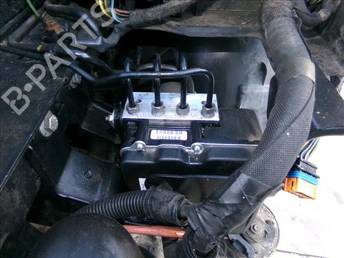 Pompe ABS PEUGEOT 308 I (4A_, 4C_) 2.0 HDi (136 hp) 29923443