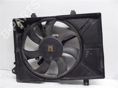 Koelventilatormotor HYUNDAI GETZ (TB) 1.1 (67 hp) 24555374