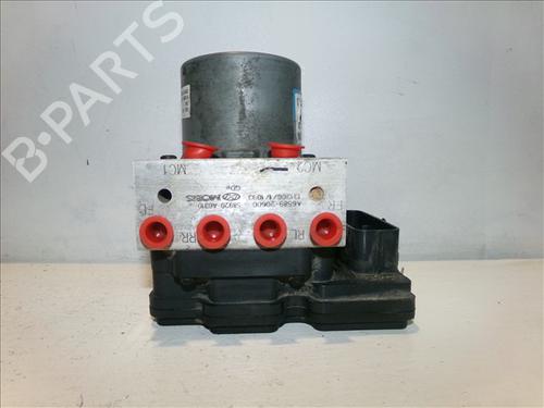 Used ABS pump HYUNDAI i30 Estate (GD) 1.6 CRDi (110 hp) 24561161
