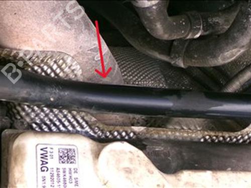 Used Anti roll bar VW TOURAN (1T3) 1.6 TDI (105 hp) 28070181