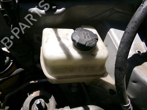 Used Expansion tank KIA CARENS III MPV (UN) 2.0 CRDi 140 (140 hp) 24566182