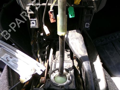Used Gear lever CITROËN C4 Coupe (LA_) 1.6 HDi (109 hp) 27625283