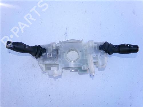 Used Switch RENAULT MEGANE III Hatchback (BZ0/1_, B3_) 1.5 dCi (106 hp) 30656958