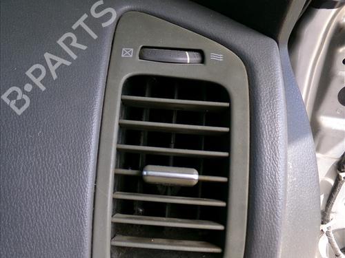 Used Air vent NISSAN PRIMERA Hatchback (P12) 2.2 Di (126 hp) 25897456