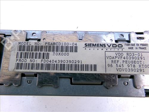 Radio PEUGEOT 206 Hatchback (2A/C) 1.4 i | BP27444316E6 