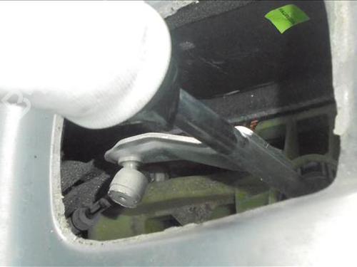 Used Gear lever VOLVO S40 II (544) 1.6 D (110 hp) 24563609