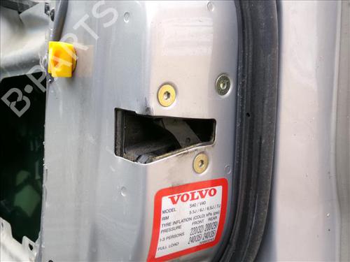 Used Front right lock VOLVO S40 I (644) 1.6 (105 hp) 24568411