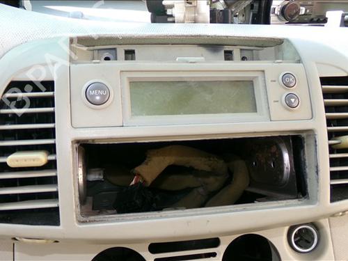 Used Air vent NISSAN MICRA III (K12) 1.5 dCi (65 hp) 29566413