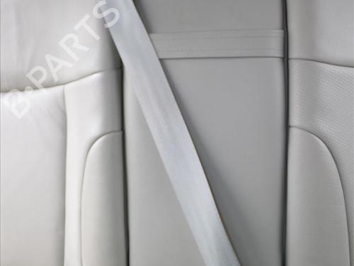 Used Rear center seatbelt KIA OPIRUS (GH) 3.5 (203 hp) 24568567