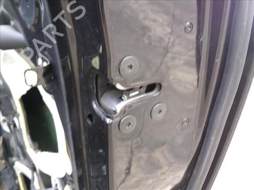 Højre bagtil lås RENAULT MEGANE III Hatchback (BZ0/1_, B3_) 1.5 dCi (86 hp) 24568888