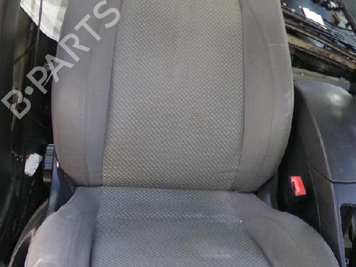 Sæde højre fortil SEAT ALTEA (5P1) 1.6 TDI (105 hp) 24858204