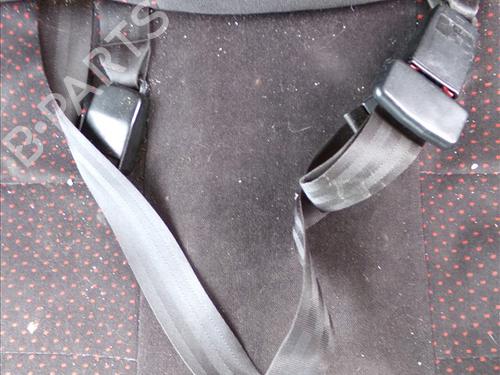 Used Rear center seatbelt CITROËN AX (ZA-_) 11 (60 hp) 25612276