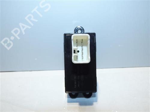 Venstre bak elrute bryter HYUNDAI i30 (FD) 2.0 CRDi (140 hp) 24555531