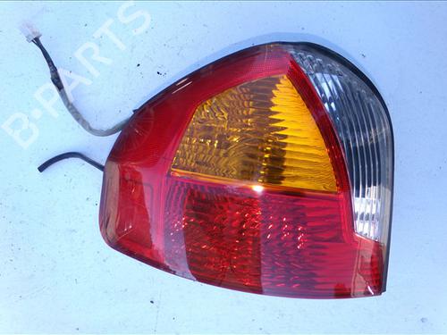 Used Left taillight HYUNDAI SANTA FÉ I (SM) 2.0 CRDi (113 hp) 30731468