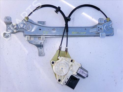 Rudehejsemekanisme venstre bagtil RENAULT MEGANE III Hatchback (BZ0/1_, B3_) 1.5 dCi (106 hp) 30656952