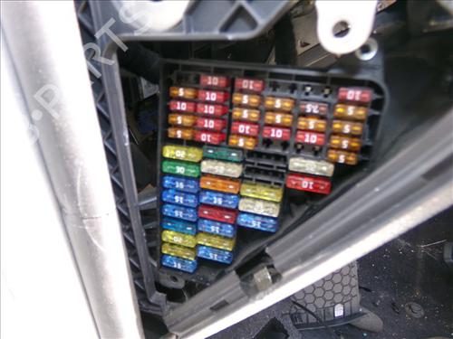 Used Fuse box VW POLO (9N_, 9A_) 1.4 16V (75 hp) 25913084