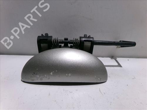 Used Front left exterior door handle PEUGEOT 206 Hatchback (2A/C) 1.4 i (75 hp) 24568749