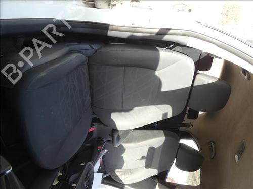 Used Right front seat KIA RIO III (UB) 1.4 CRDi (90 hp) 24558347