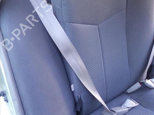 Used Rear right seatbelt MAZDA 323 F VI Hatchback (BJ) 2.0 TD (101 hp) 26204479