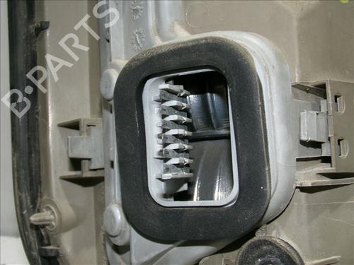 Right taillight OPEL ZAFIRA A MPV (T98) 2.0 DTI 16V (F75) | BP27559955C35 