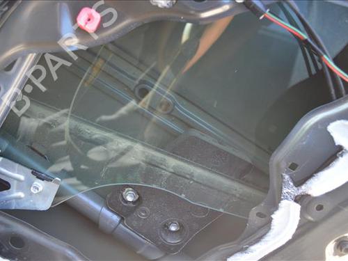 Used Front right door window PEUGEOT 108 1.2 (82 hp) 24562151