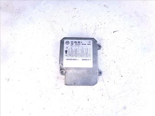 Kollisjonspute styreenhet VW POLO (9N_, 9A_) 1.4 16V (75 hp) 25913085
