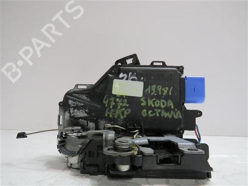 Used Front right lock SKODA OCTAVIA I (1U2) 1.9 TDI (90 hp) 24555480