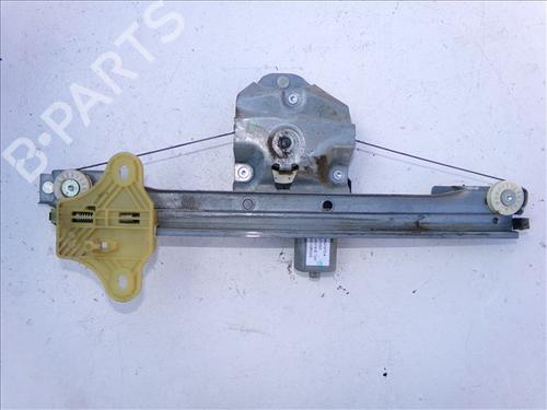 Rudehejsemekanisme venstre bagtil RENAULT CAPTUR I (J5_, H5_) 0.9 TCe 90 (90 hp) 31082375